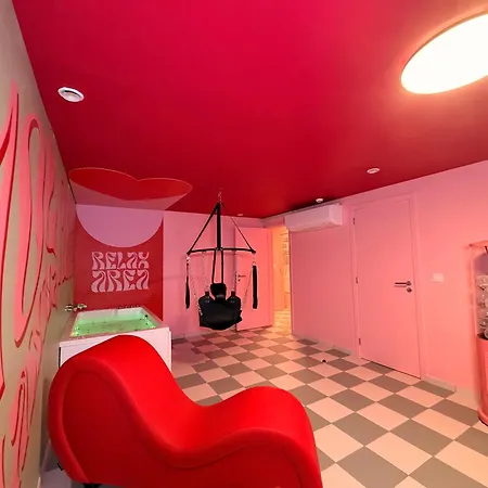 公寓 Capsule Balneo Jeu De Couple 蒙斯